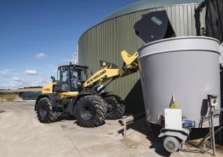 Колесни товарачи New Holland W170D LR