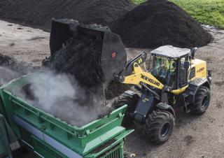Колесни товарачи New Holland W170D LR