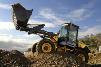Колесни товарачи New Holland W80B TC