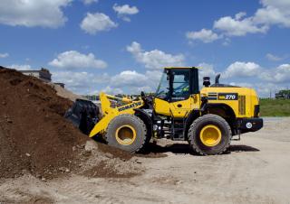 Колесни товарачи Komatsu WA270-8E0