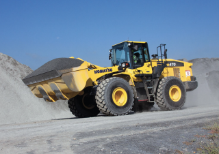 Колесни товарачи Komatsu WA470-7