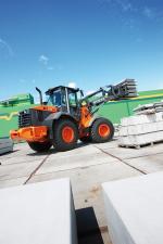Колесни товарачи Hitachi ZW 140 PL