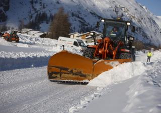 Колесни товарачи Hitachi ZW 180