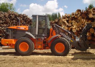 Колесни товарачи Hitachi ZW 180 PL
