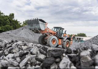 Колесни товарачи Hitachi ZW310-6