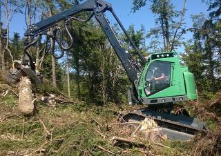 Горска техника Колесни харвестъри Neuson Forest 243HV