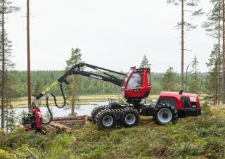 Горска техника Колесни харвестъри Komatsu 931