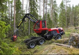 Горска техника Колесни харвестъри Komatsu 931