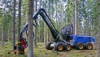 Горска техника Колесни харвестъри Rottne H 11