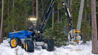 Горска техника Колесни харвестъри Rottne H 14 B