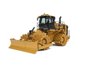 Компактори за отпадъци Caterpillar 825K