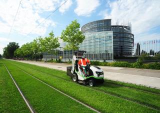 Косачки за трева и градински трактори Etesia BUFFALO 124 HVHP2