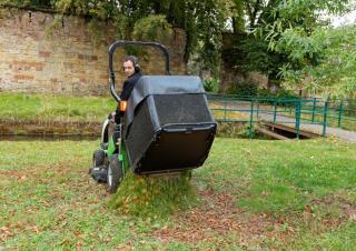 Косачки за трева и градински трактори Etesia HYDRO 100 MK124