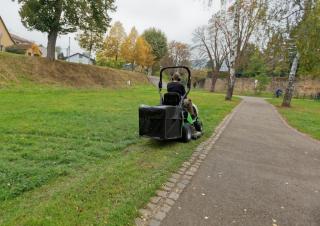 Косачки за трева и градински трактори Etesia HYDRO 100 MK124