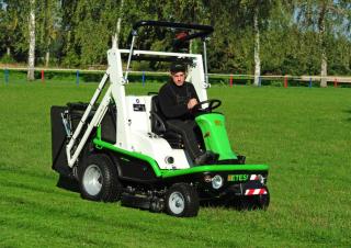 Косачки за трева и градински трактори Etesia HYDRO 124DX