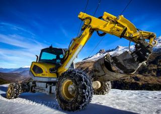 Крачещи багери Menzi M335