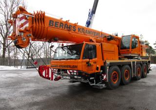 Кранове за всякакви терени Tadano ATF 100G-4