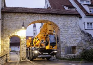 Кранове за всякакви терени Liebherr LTC 1050-3.1 