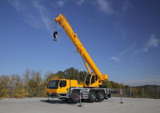 Кранове за всякакви терени Liebherr LTM 1050-3.1 