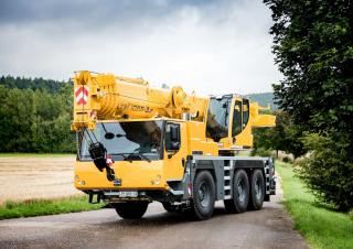 Кранове за всякакви терени Liebherr LTM 1055-3.2 