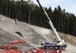 Кранове за всякакви терени Liebherr LTM 1070-4.2 
