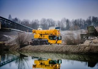 Кранове за всякакви терени Liebherr LTM 1090-4.2 