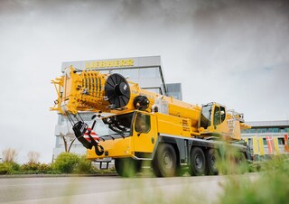 Кранове за всякакви терени Liebherr LTM 1150-5.3