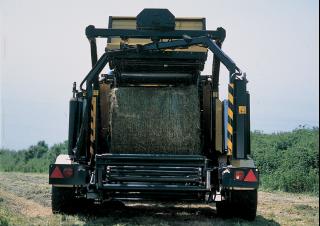 Кръгли преси New Holland BR6090 Combi