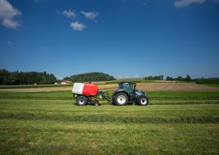 Кръгли преси Pöttinger Impress 3130 F Pro