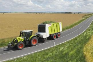 Къси ремаркета за силаж Claas Cargos 9600