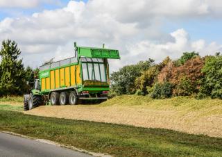 Къси ремаркета за силаж Joskin DRAKKAR 8600/31T150