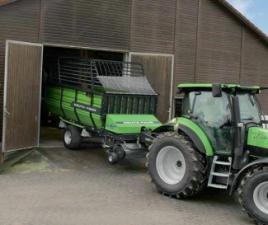 Къси ремаркета за силаж DEUTZ-FAHR FeedMaster 3000