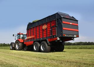 Къси ремаркета за силаж Vicon Rotex 552