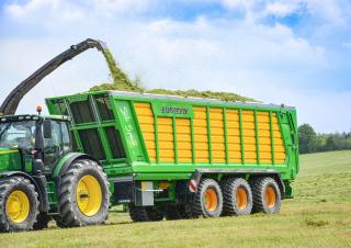 Къси ремаркета за силаж Joskin SILO-SPACE 2 590T