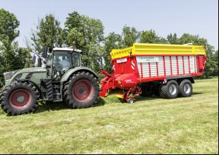 Къси ремаркета за силаж Pöttinger Torro 6510 D 