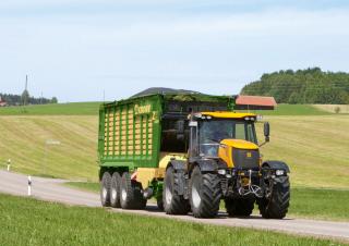 Къси ремаркета за силаж Krone ZX 470 GD 