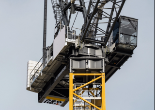 Кулокран - товароподемна накланяща се стрела - горно въртене Liebherr 620 HC-L 18/36
