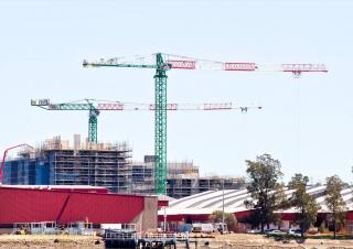 Кулокран - тролейна стрела - горно въртене Jaso J560
