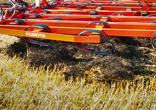 Култиватори Kubota CU1300 APM