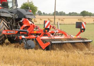 Култиватори Kuhn Cultimer M 300 T
