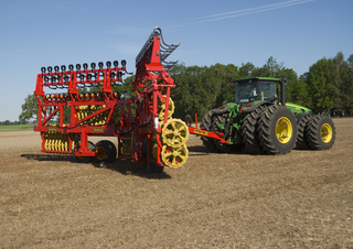 Ливадни и полеви валяци Väderstad Rexius T 1020