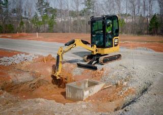 Мини екскаватори Caterpillar 301.8