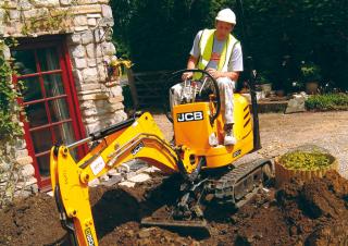 Мини екскаватори JCB 8010 CTS
