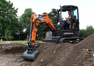 Мини екскаватори Doosan DX27Z-7