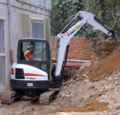 Мини екскаватори Bobcat E35