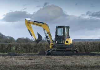 Мини екскаватори New Holland E50B SR