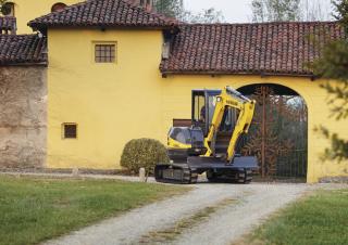 Мини екскаватори New Holland E50B SR