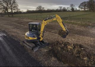 Мини екскаватори New Holland E50B SR
