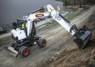 Верижни екскаватори Bobcat E57W