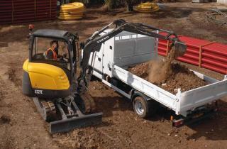 Мини екскаватори Volvo EC27C